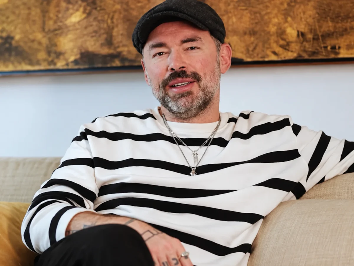 Santiago Cruz, cantante colombiano de pop y autor de “Y si te quedas, ¿qué?”