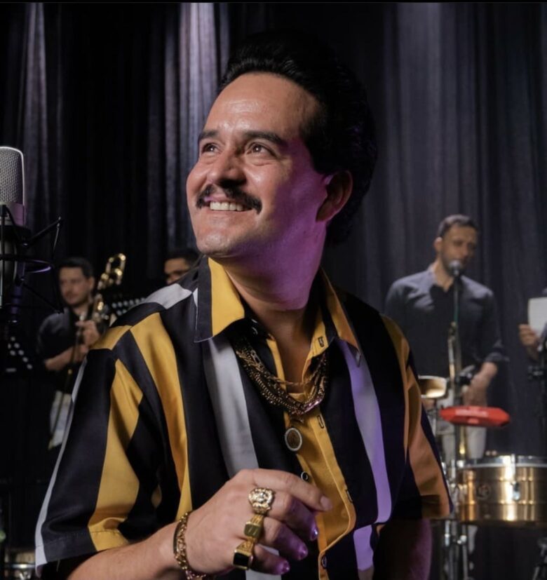 David Zahan cantante colombiano de salsa e intérprete de canciones de Frankie Ruiz