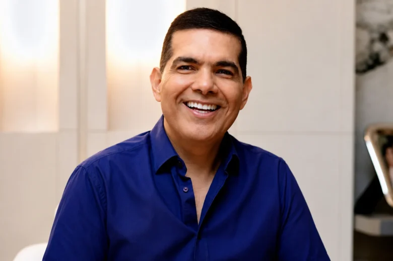 Peter Manjarrés, cantante colombiano de vallenato.