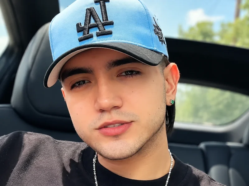 Daniel Merak, cantante colombiano de música popular y regional