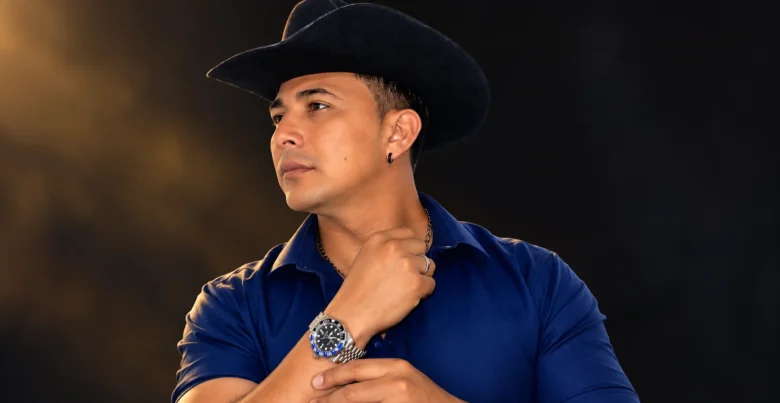 Emmanuel Rienzzo, cantante colombiano de música popular