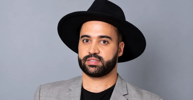 Sergio Tobón, maquillador colombiano famoso con trayectoria internacional