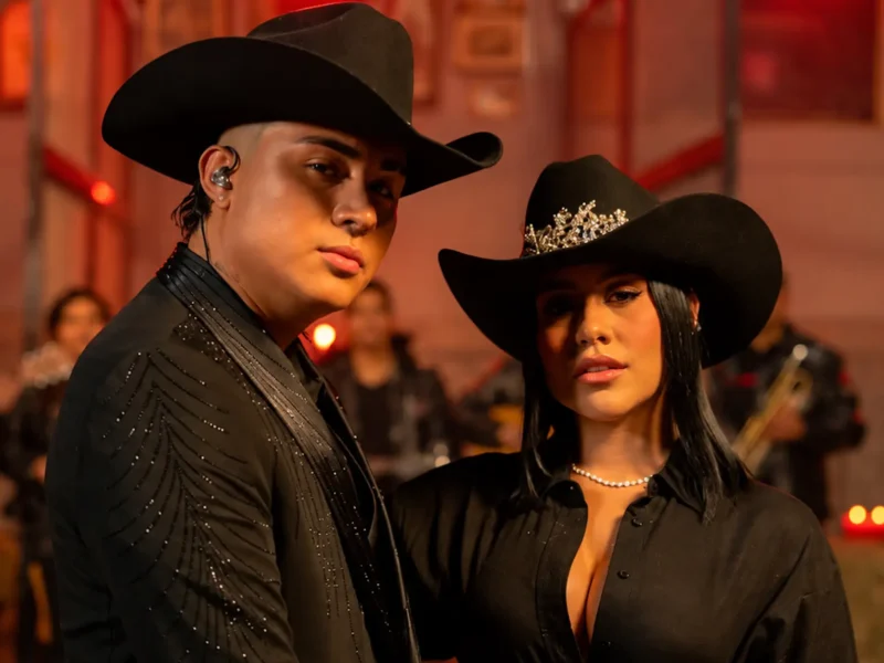 Jhaner Trujillo y Mafe Cardona en el videoclip de El Clavo